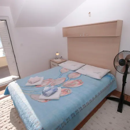 Damir Livajic Apartment Omis